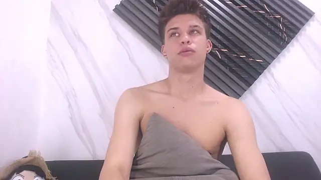 Liam York  online show from 4, 3, 2026