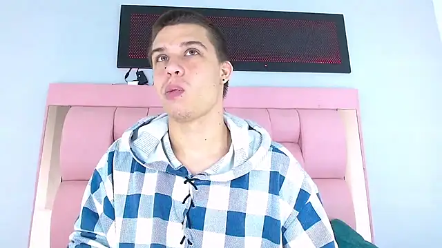 Liam York  online show from 2, 12, 2025