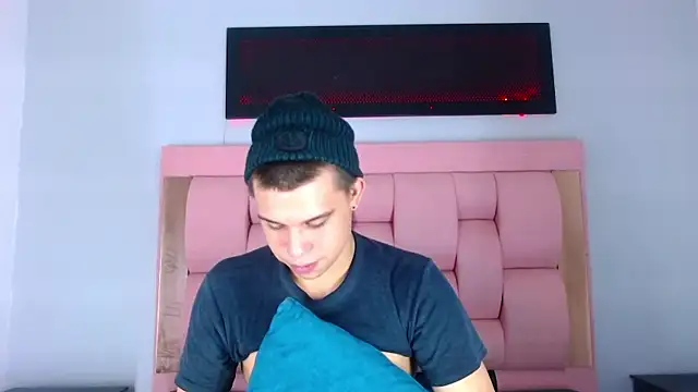 Liam York  online show from 27, 11, 2025