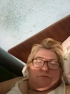 Snapshot of MilaTamila456 chatting on 16, 11, 2025 MilaTamila456 online show from 16, 11, 2025