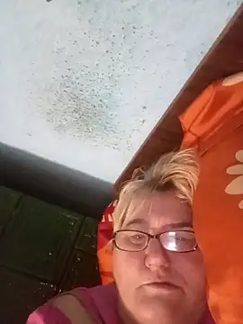 Snapshot of MilaTamila456 chatting on 23, 11, 2025 MilaTamila456 online show from 23, 11, 2025