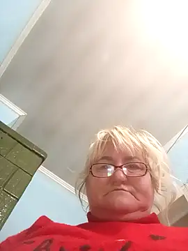 Snapshot of MilaTamila456 chatting on 30, 11, 2025 MilaTamila456 online show from 30, 11, 2025