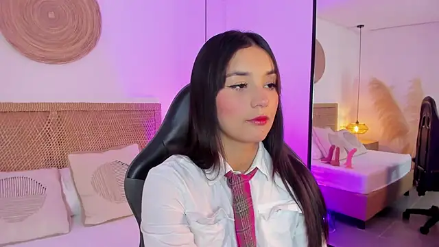 Snapshot of alissongirl_ chatting on 4, 2, 2026 alissongirl online show from 4, 2, 2026