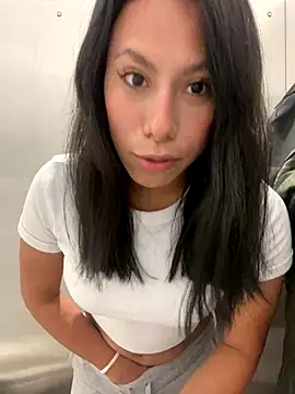 Katherinm online show from 19, 11, 2025