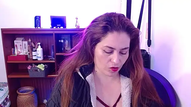 dayan hanks online show from 30, 3, 2026