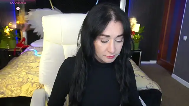 CarolinaaFoxyyy online show from 12, 4, 2026