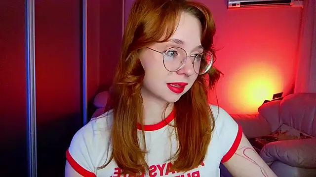 Snapshot of Erica_Nelson chatting on 21, 5, 2026 Erica Nelson online show from 21, 5, 2026