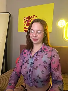 Erica Nelson online show from 23, 11, 2025