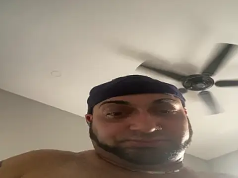 Snapshot of juicythickclit69 chatting on 16, 11, 2025 juicythickclit69 online show from 16, 11, 2025