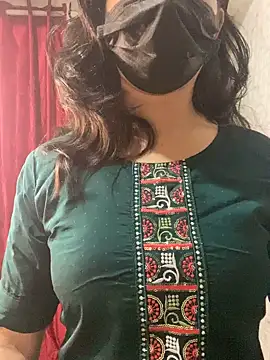 Red Queen 11 online show from 18, 12, 2025