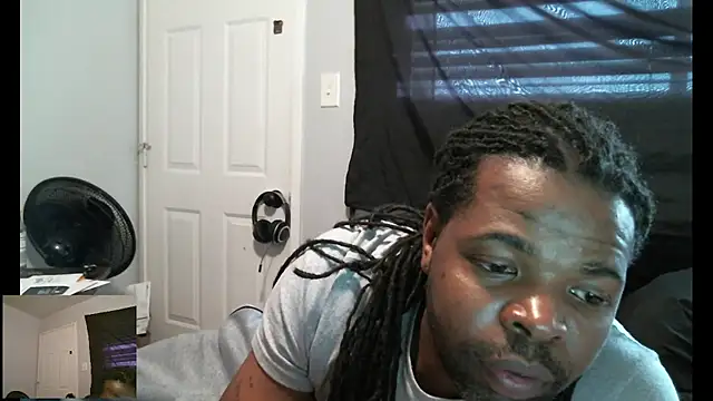 Snapshot of Mr_Sirthedom chatting on 17, 5, 2026 Mr Sirthedom online show from 17, 5, 2026