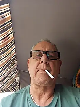 Snapshot of andy-1961 chatting on 26, 3, 2026 andy-1961 online show from 26, 3, 2026