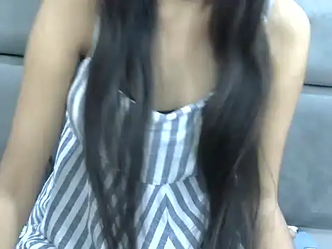 SEXY PRIYA83 online show from 11, 11, 2025