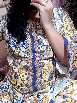 HotGirl23231 online show from 18, 1, 2026