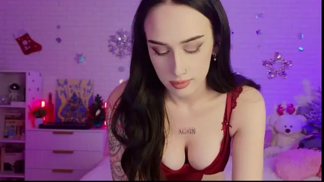 Snapshot of Darineko_ chatting on 1, 12, 2025 Darineko online show from 1, 12, 2025