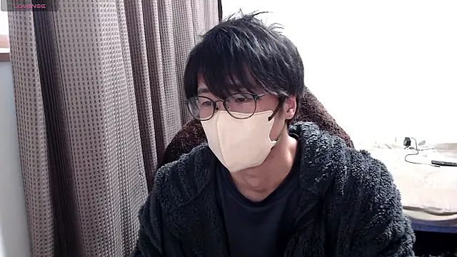 Snapshot of yuu-to-desu chatting on 12, 1, 2026 yuu-to-desu online show from 12, 1, 2026