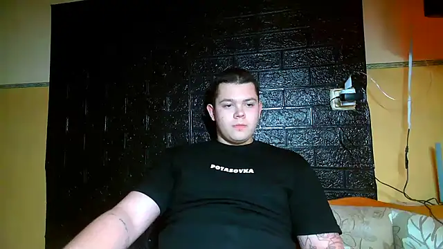 CuteButNaughty  online show from 5, 2, 2026