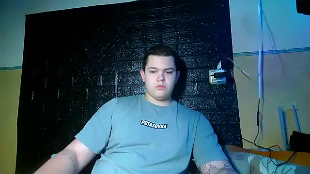 CuteButNaughty  online show from 11, 2, 2026