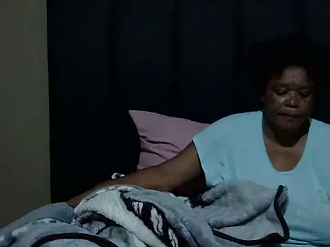 bigsexymama2 online show from 23, 12, 2025