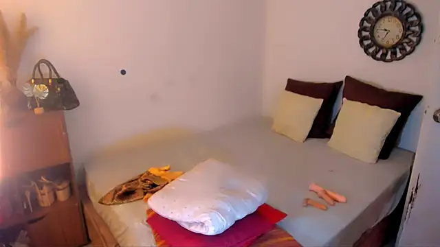 hotcassy online show from 22, 4, 2026