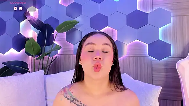 sofiaivanova online show from 13, 2, 2026