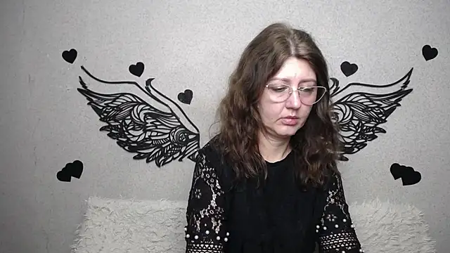 RoseHille online show from 5, 4, 2026