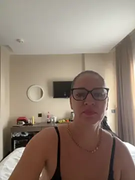 Milana8263 online show from 20, 12, 2025