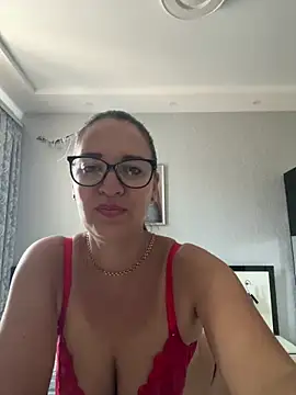 Milana8263 online show from 5, 5, 2026
