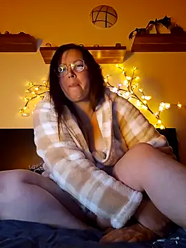 Snapshot of Persephone_CH_off chatting on 26, 11, 2025 Persephone CH off online show from 26, 11, 2025