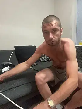 Kinkycouple142 online show from 25, 5, 2026