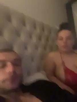 Kinkycouple142 online show from 11, 2, 2026