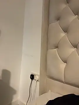 Kinkycouple142 online show from 3, 2, 2026