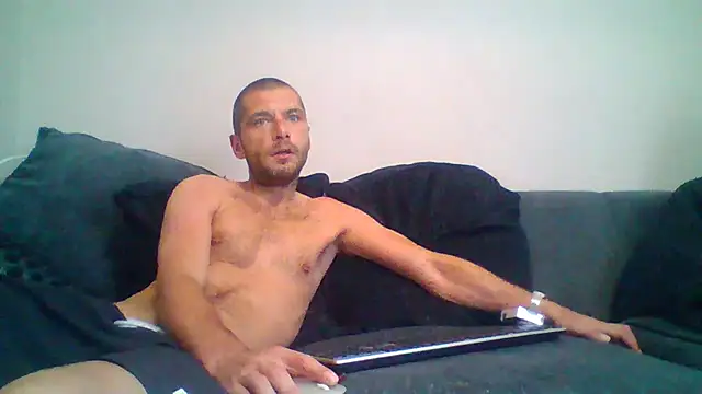 Kinkycouple142 online show from 26, 5, 2026