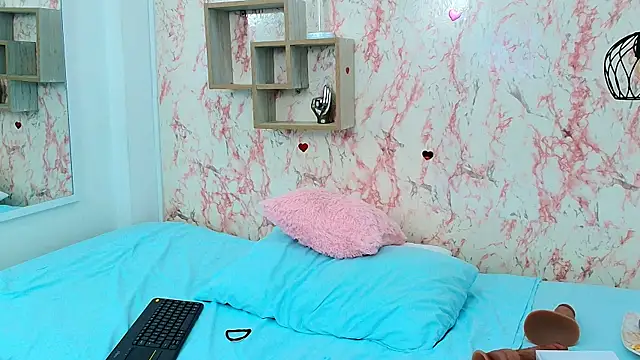 KATY LOWERY online show from 13, 2, 2026