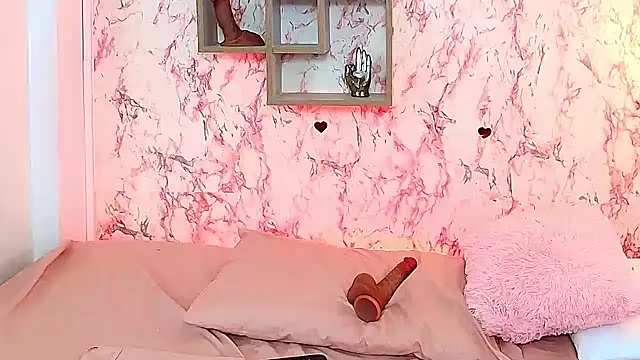 KATY LOWERY online show from 10, 1, 2026