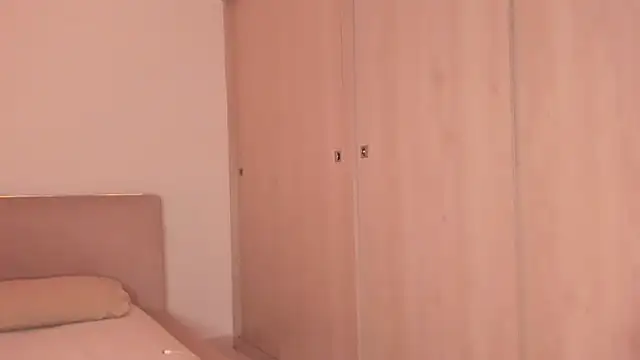 sofilopezcol online show from 14, 4, 2026