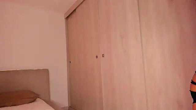 sofilopezcol online show from 11, 4, 2026