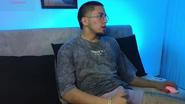 AresMassimoX online show from 3, 3, 2026