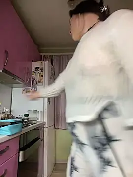 Dona Mafia online show from 17, 12, 2025