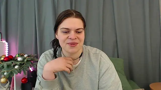 Dona Mafia online show from 16, 12, 2025