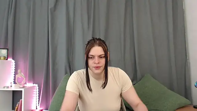 Dona Mafia online show from 17, 11, 2025