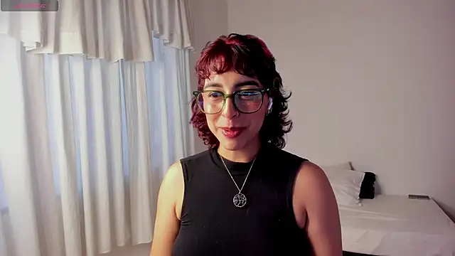 VictoriaAmelie online show from 14, 11, 2025