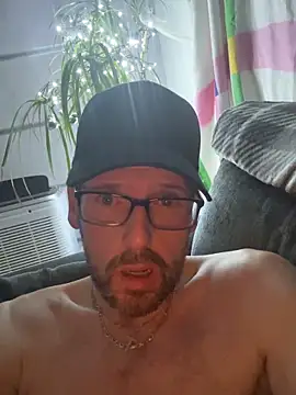 Snapshot of KentishLondoner chatting on 6, 3, 2026 KentishLondoner online show from 6, 3, 2026