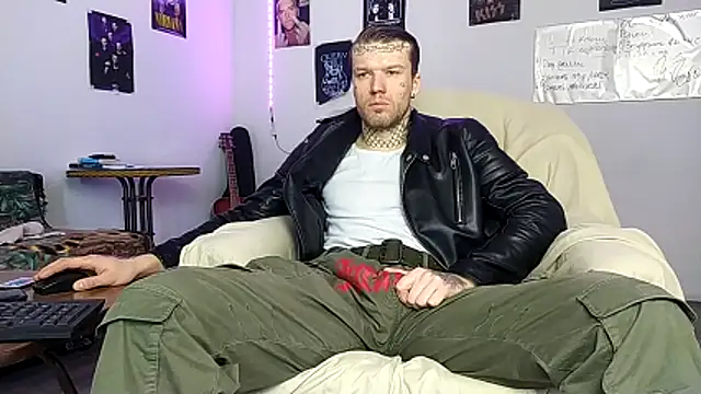 Huntall77 online show from 6, 2, 2026