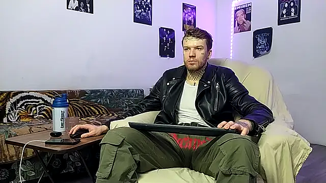 Huntall77 online show from 16, 2, 2026