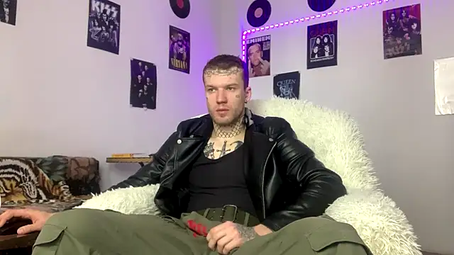 Huntall77 online show from 12, 3, 2026