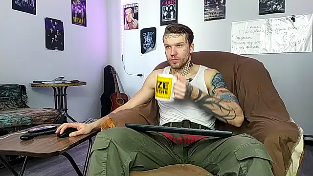 Huntall77 online show from 12, 2, 2026