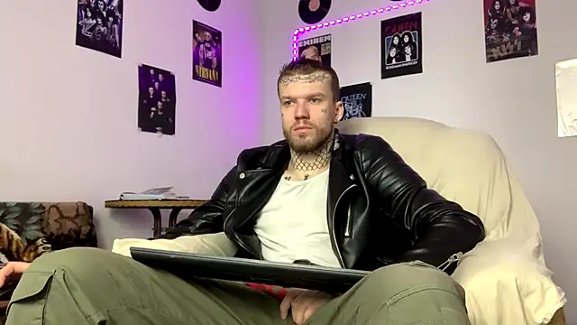 Huntall77 online show from 2, 3, 2026