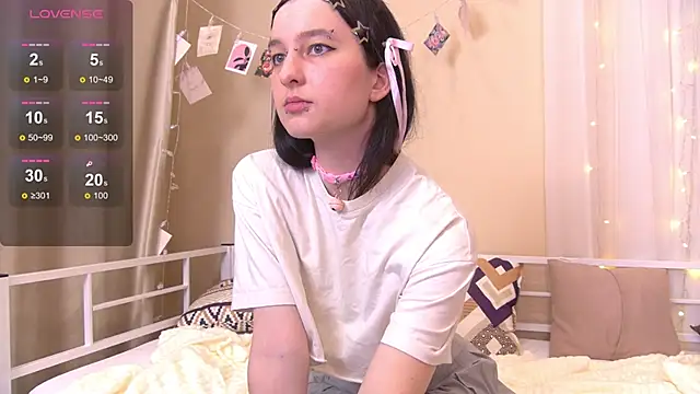 DarkParadisse online show from 11, 11, 2025