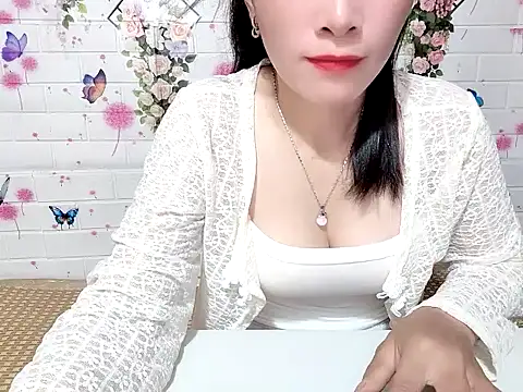 Snapshot of Soursop-op chatting on 5, 6, 2026 Soursop-op online show from 5, 6, 2026